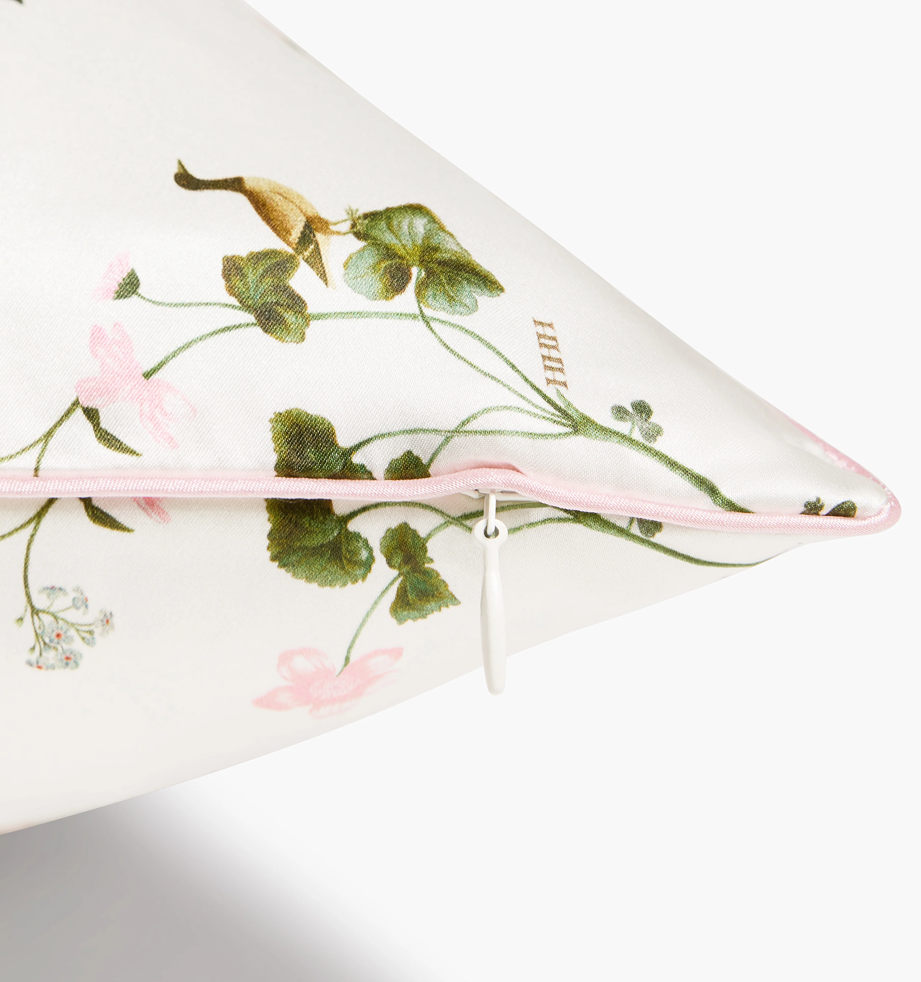 The Sisi Silk Pillowcase - Pink Pond Floral - Image 5