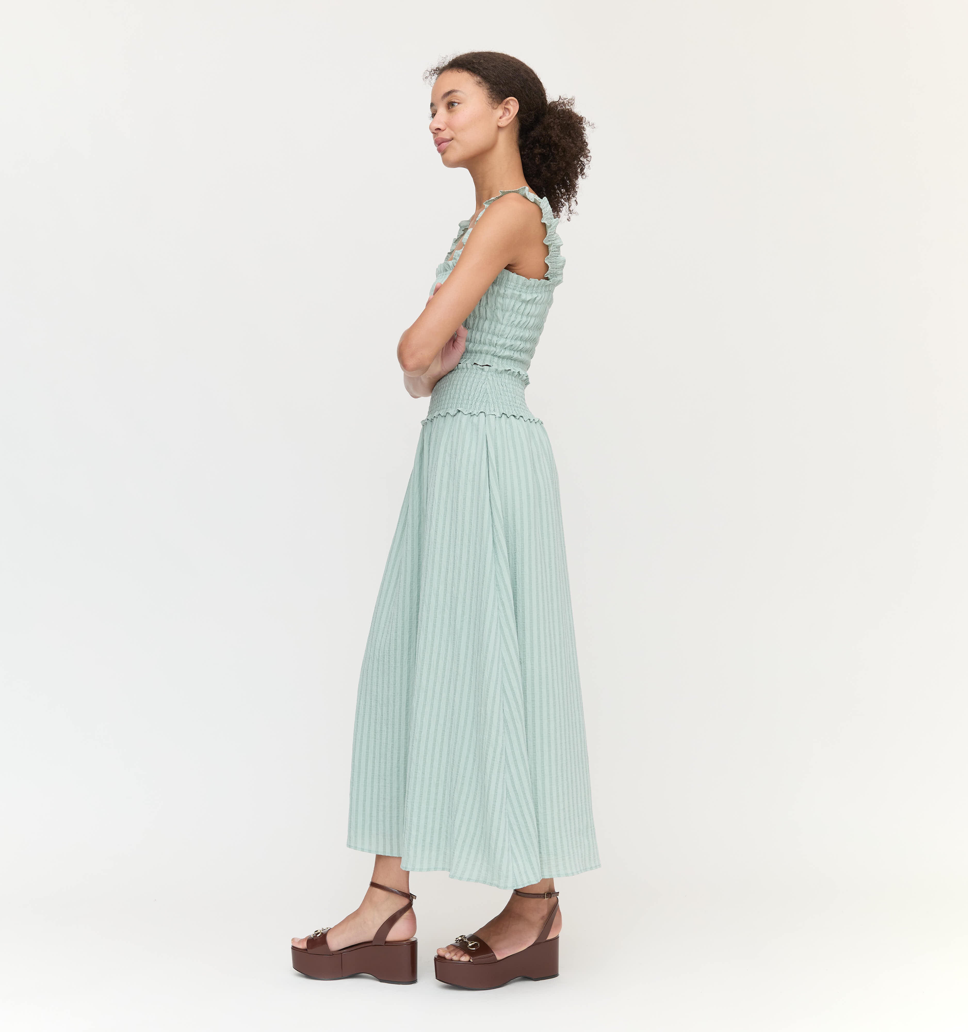 The Azalea Nap Top - Sage Green Tonal Seersucker - Image 3