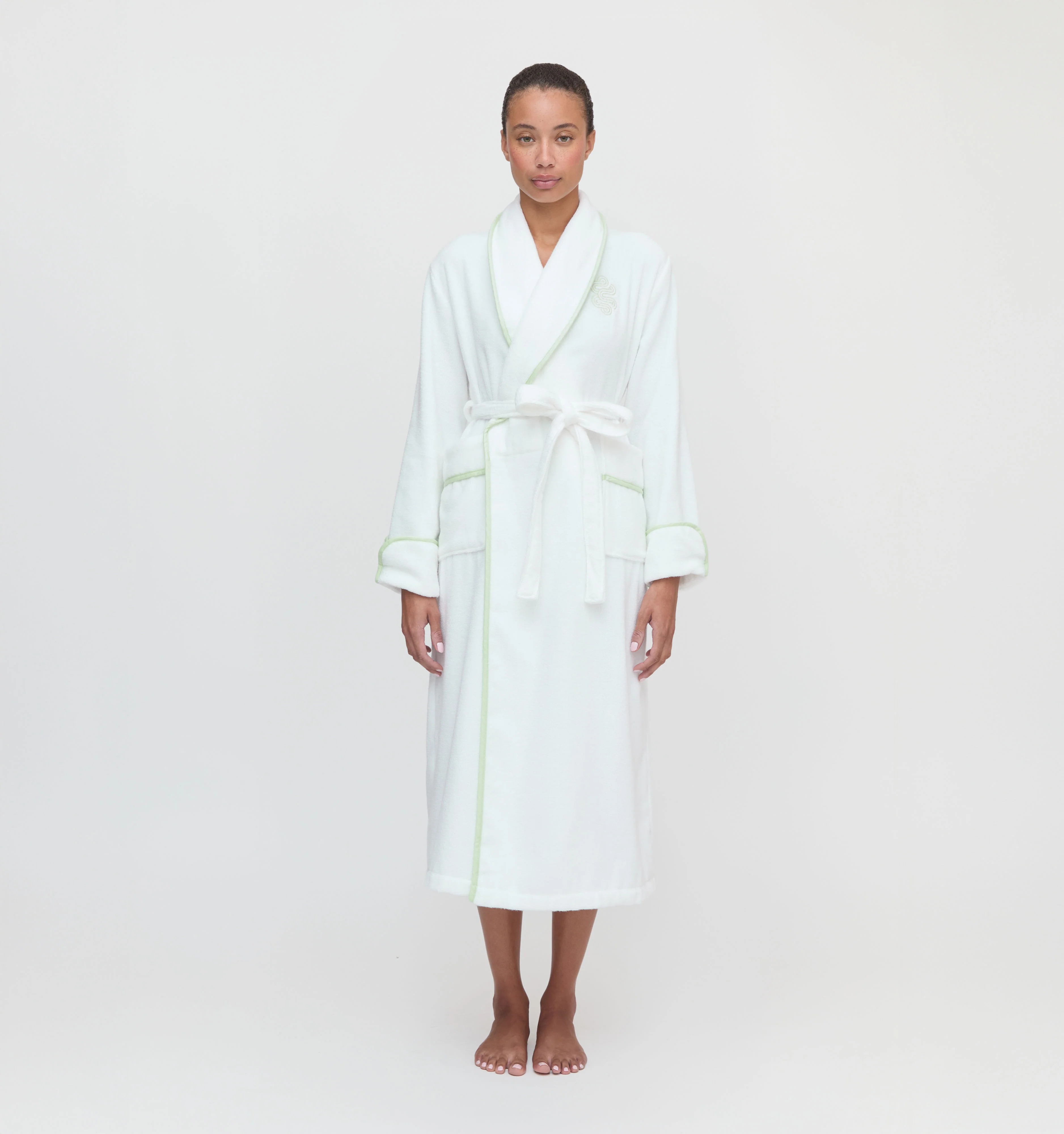 The Crown Affair x Hill House Hotel Robe Bundle - Image 5