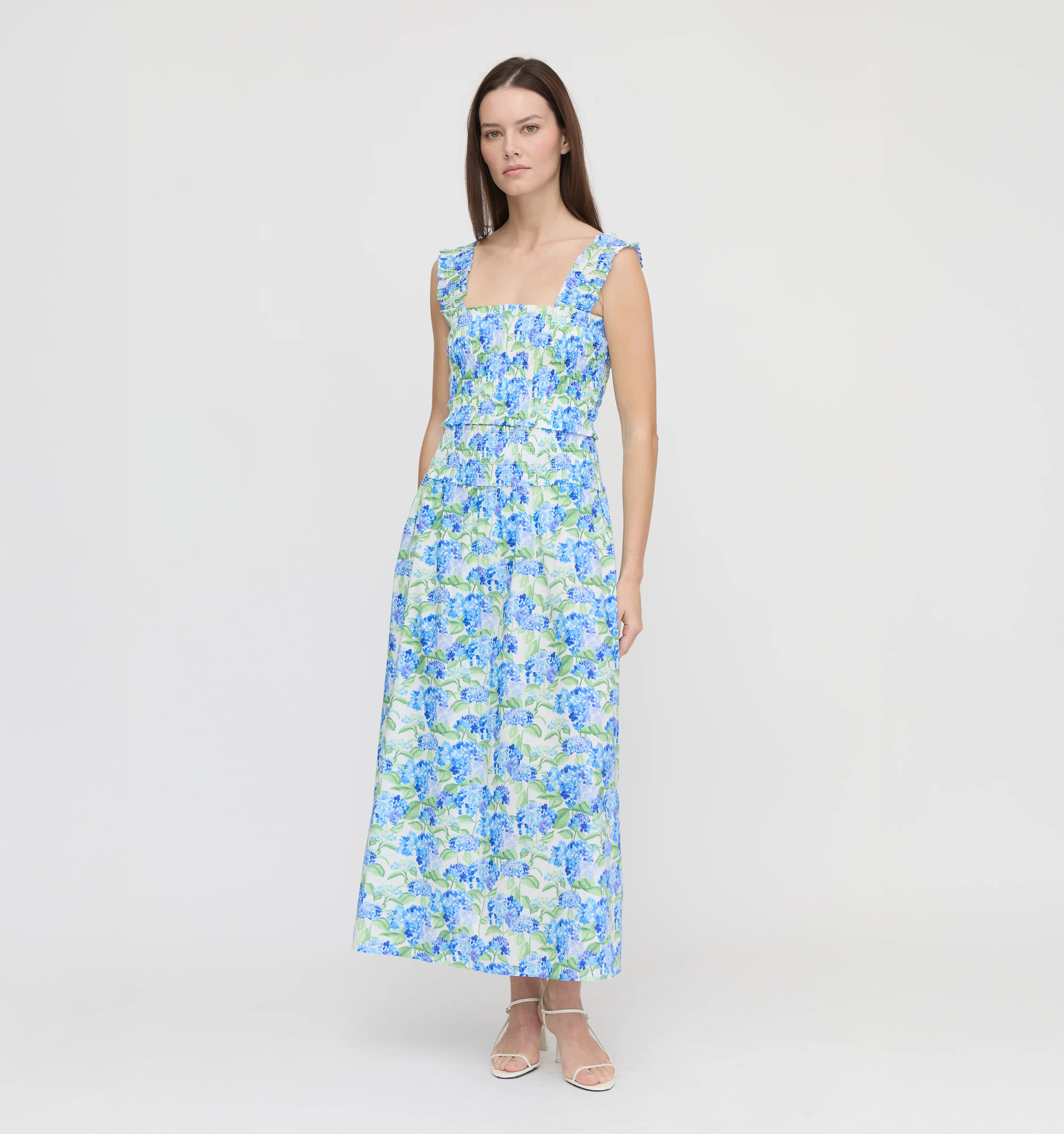The Hill House x La Coqueta Delphine Nap Skirt - Blue Watercolor Hydrangea - Image 3