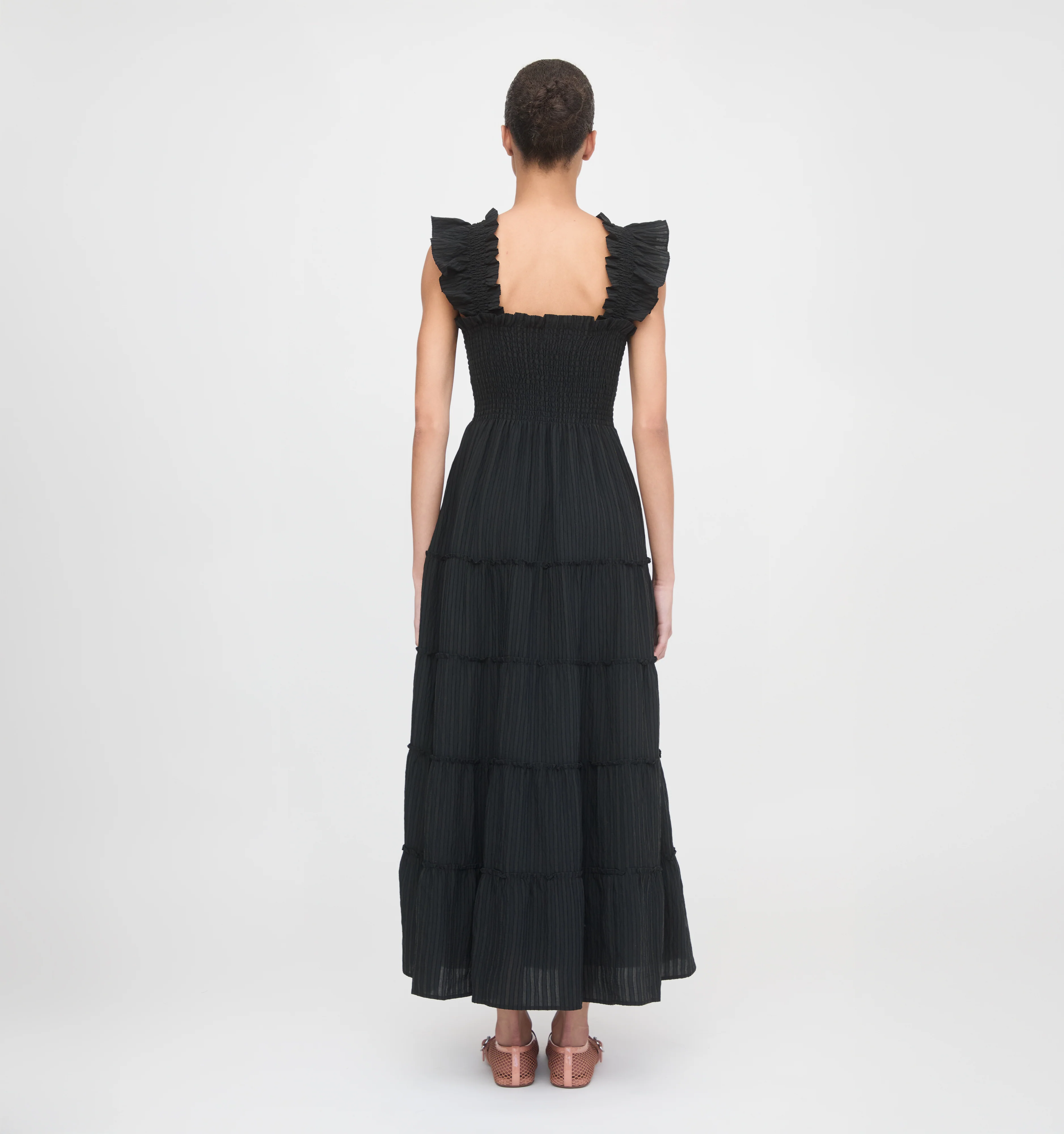 The Ellie Maxi Nap Dress - Black Tonal Seersucker - Image 4