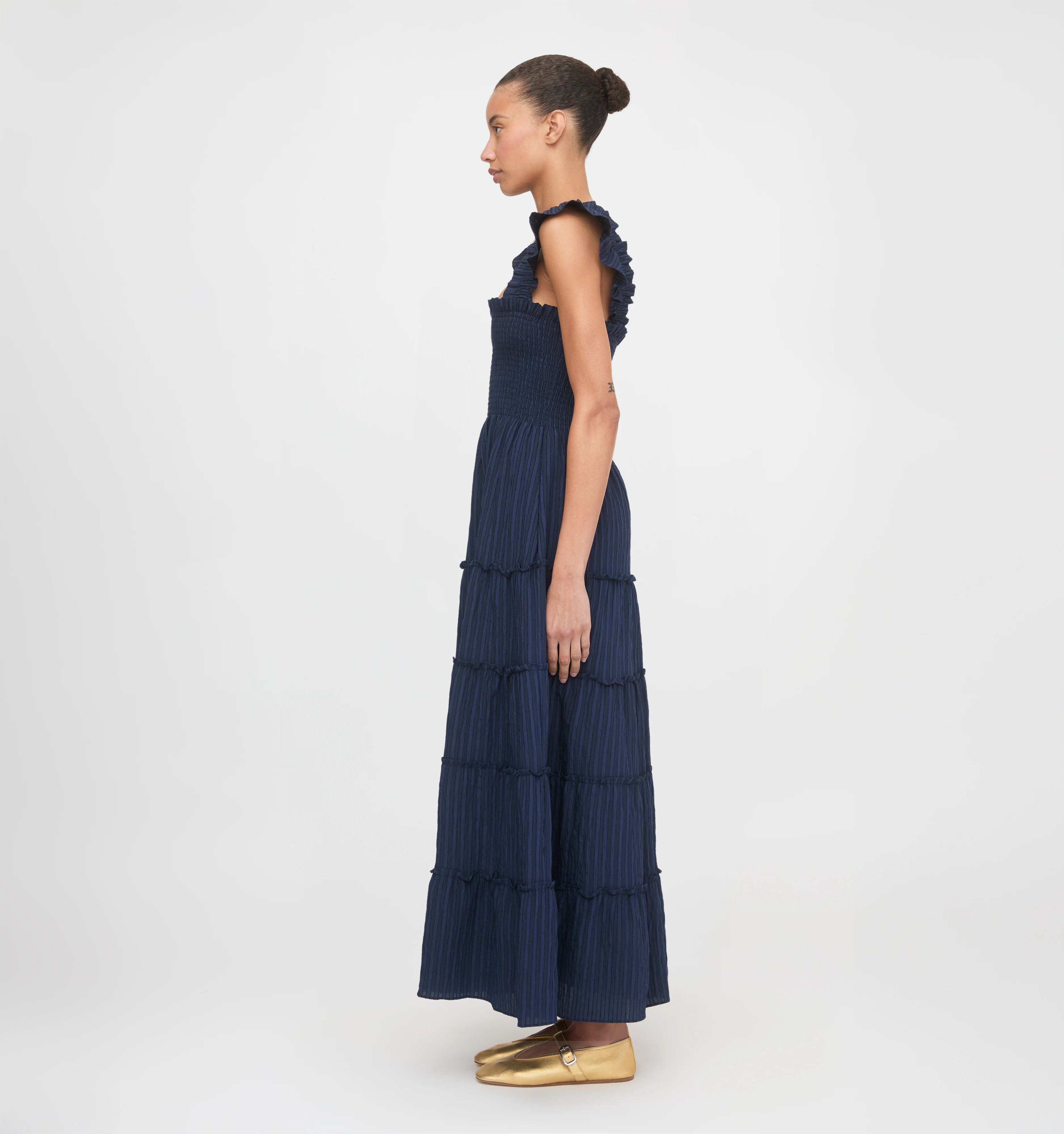 The Ellie Maxi Nap Dress - Navy Tonal Seersucker - Image 3