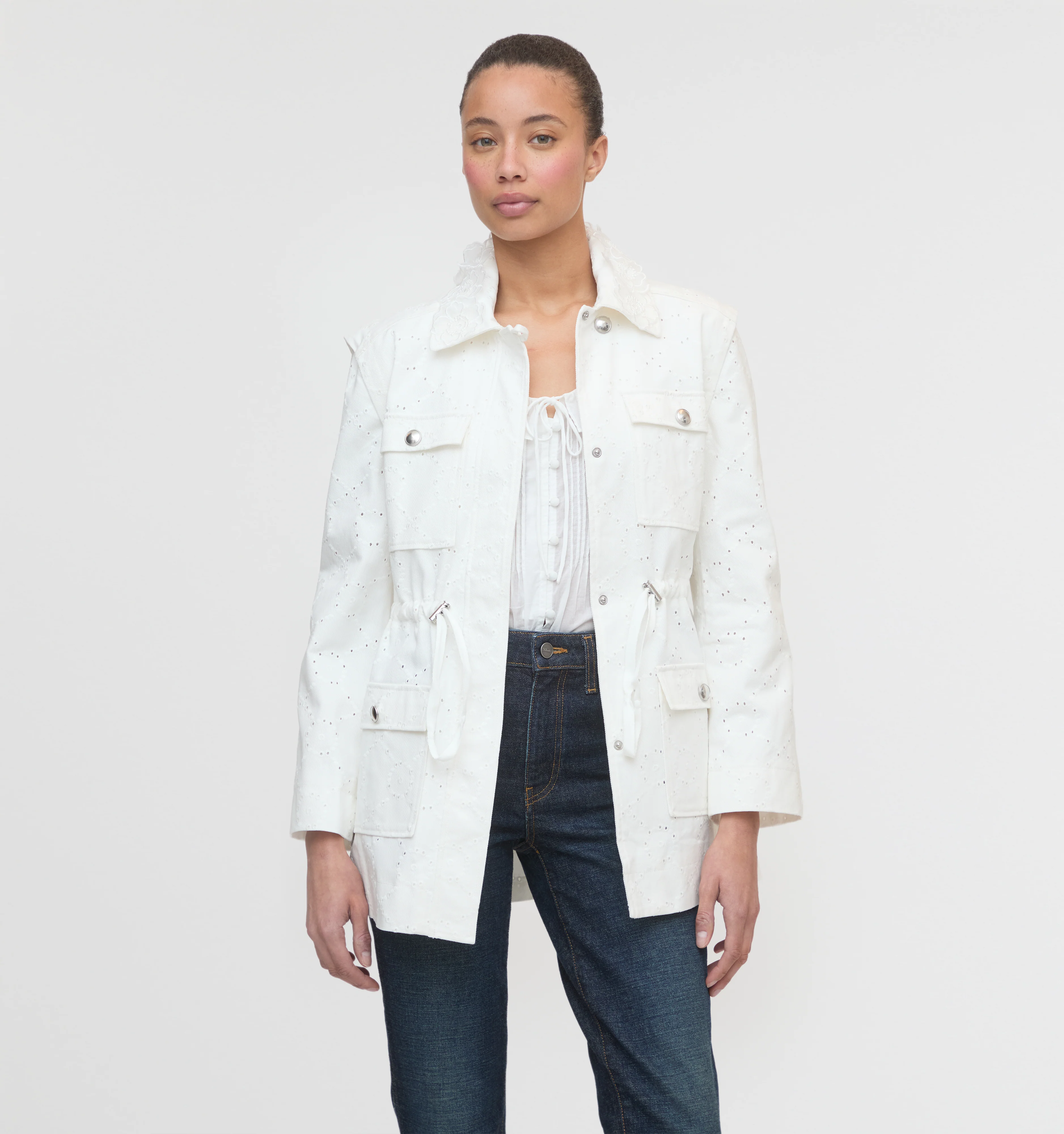 The Gillian Jacket - Ivory Eyelet
