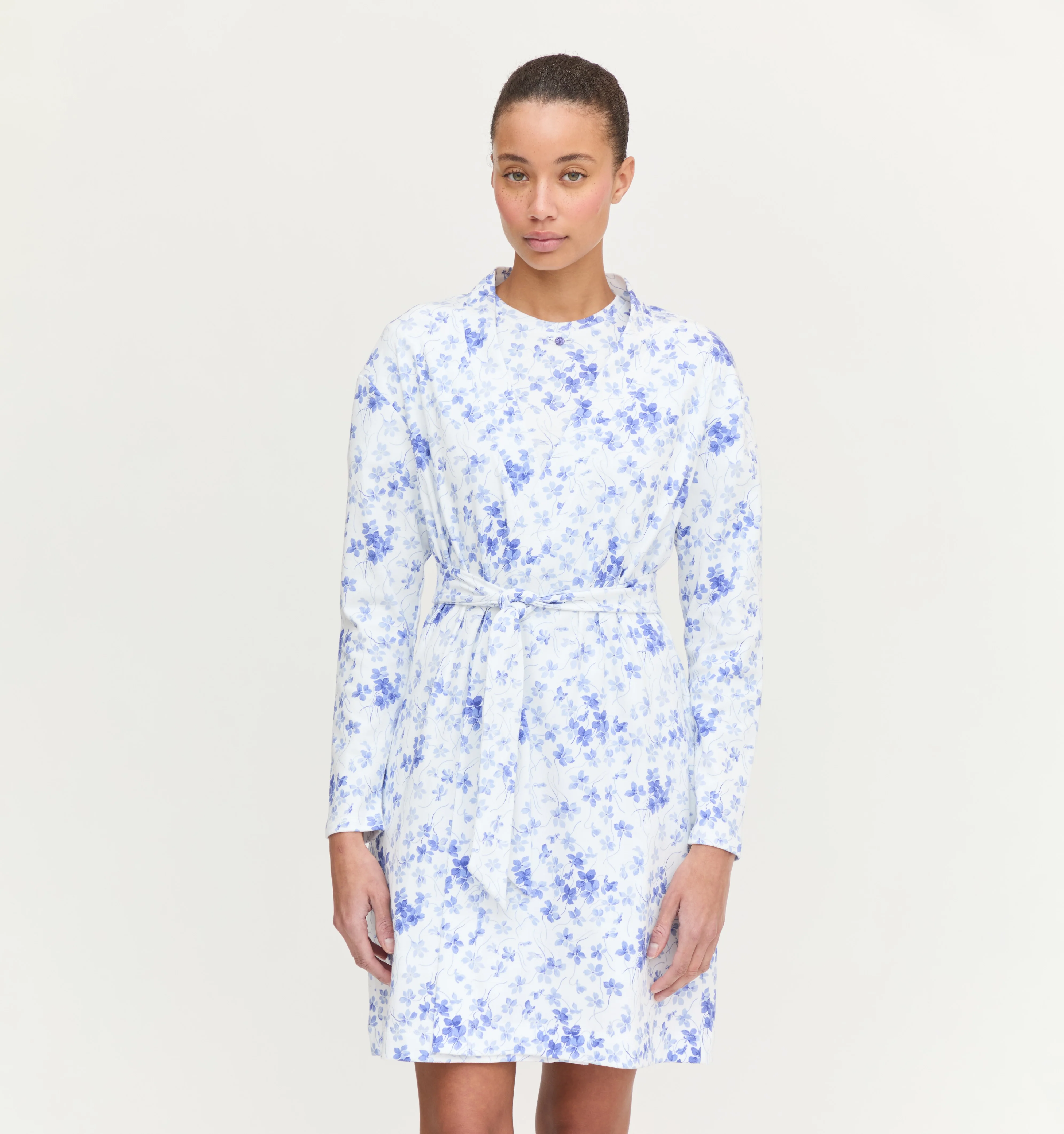 The Ivory Robe - Blue Sweet Peas - Image 5