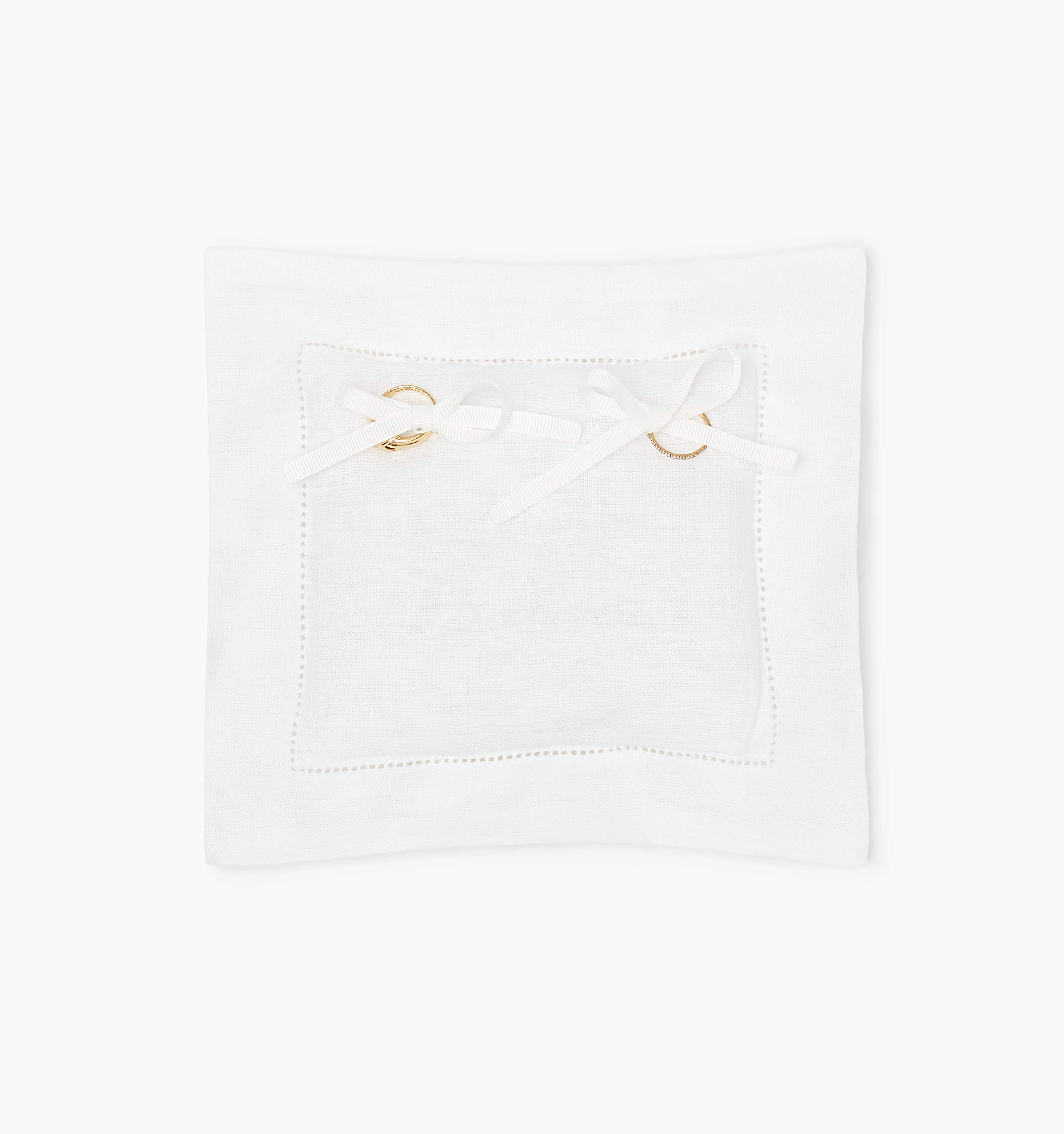 The Ring Pillow - Pure White - Image 4