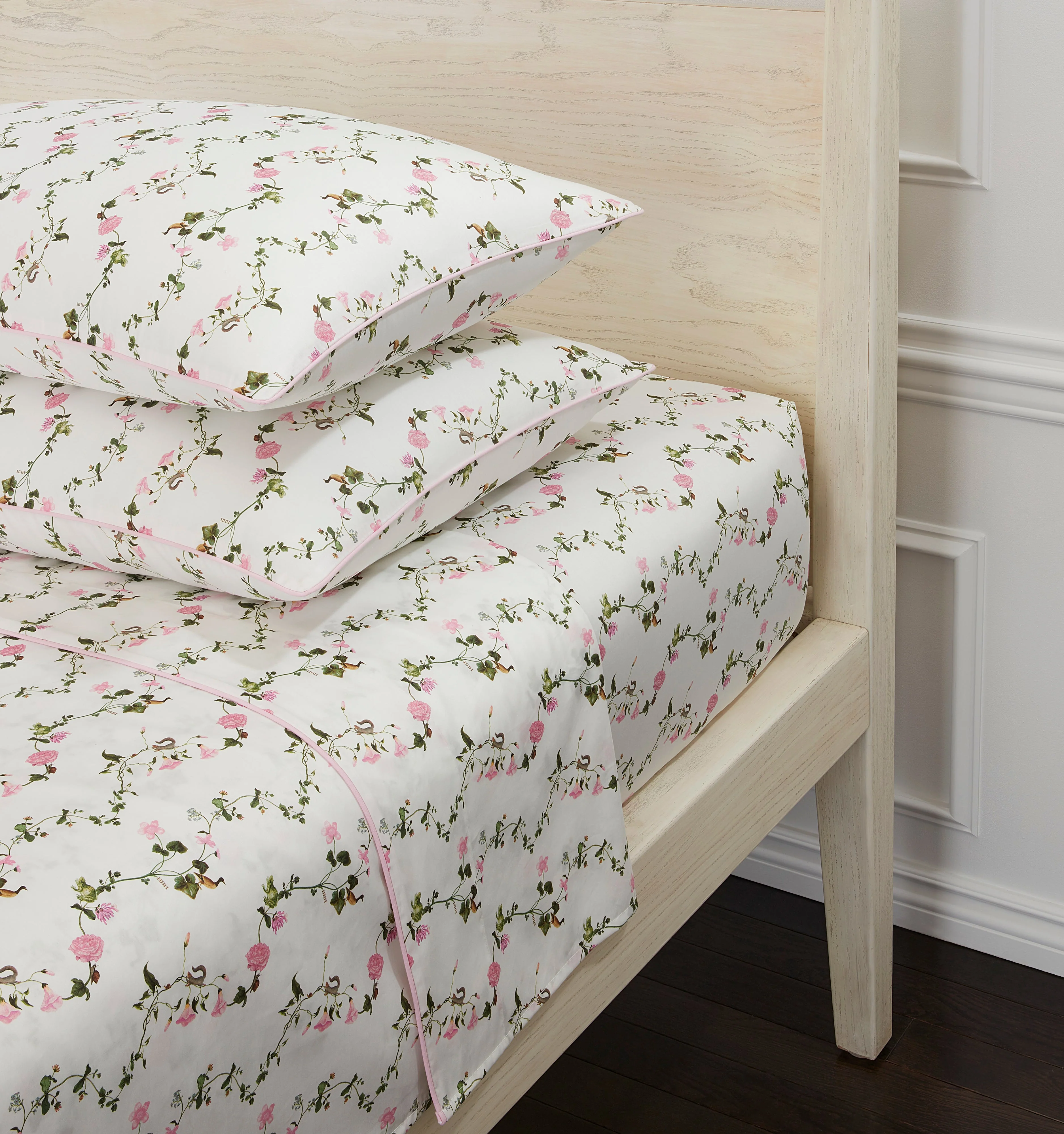 The Sheet Set - Pink Pond Floral - Image 2