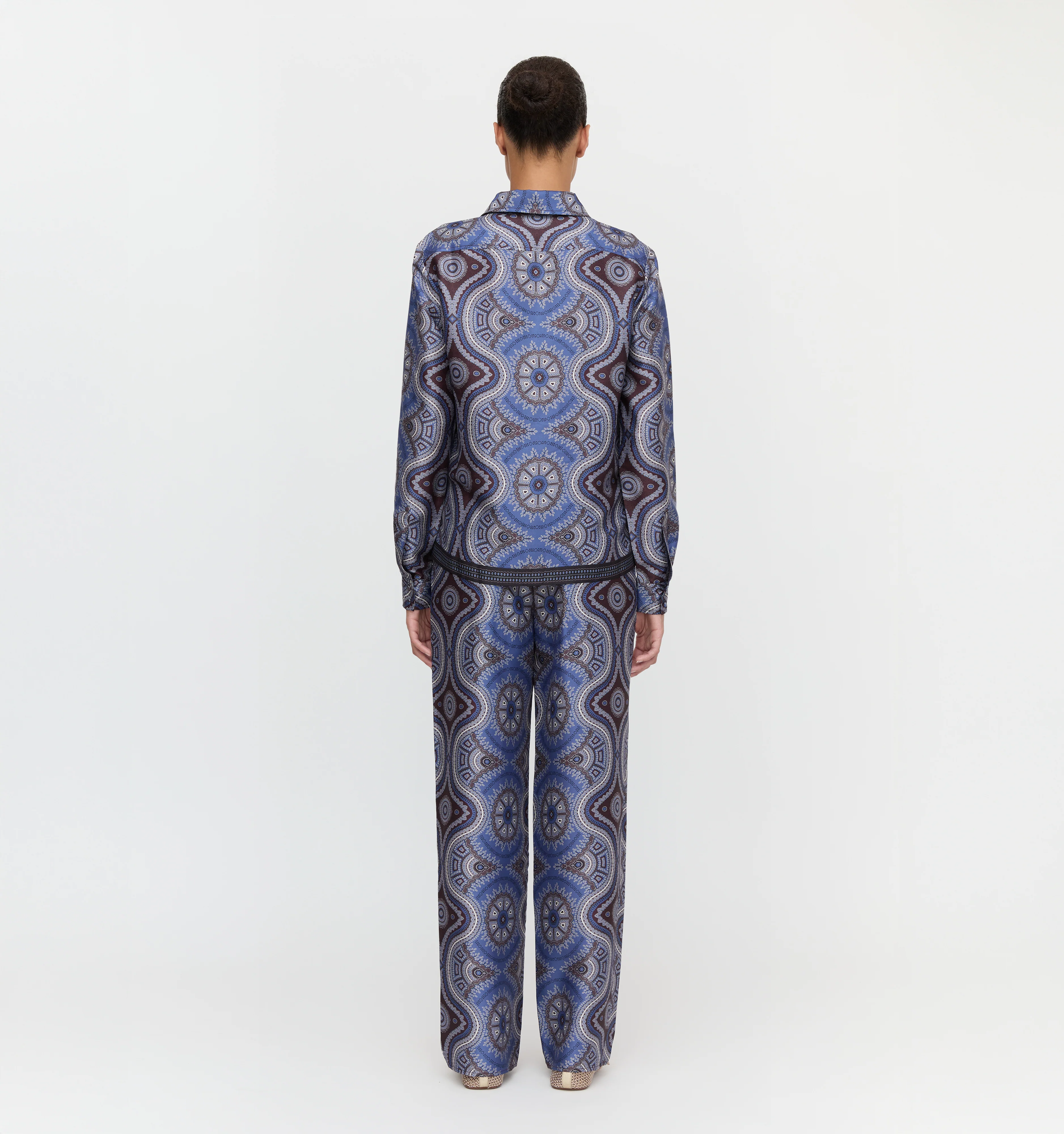 The Taylor Pant - Brown Cobalt Medallion - Image 3